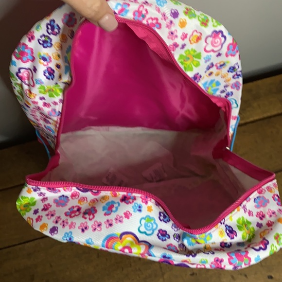 NWT GIRL BACKPACK front sequence pocket, beautiful - Picture 3 of 3